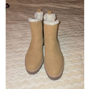 J.CREW Faux Fur Lined Tan Womens Chelsea Ankle Booties US 9.5